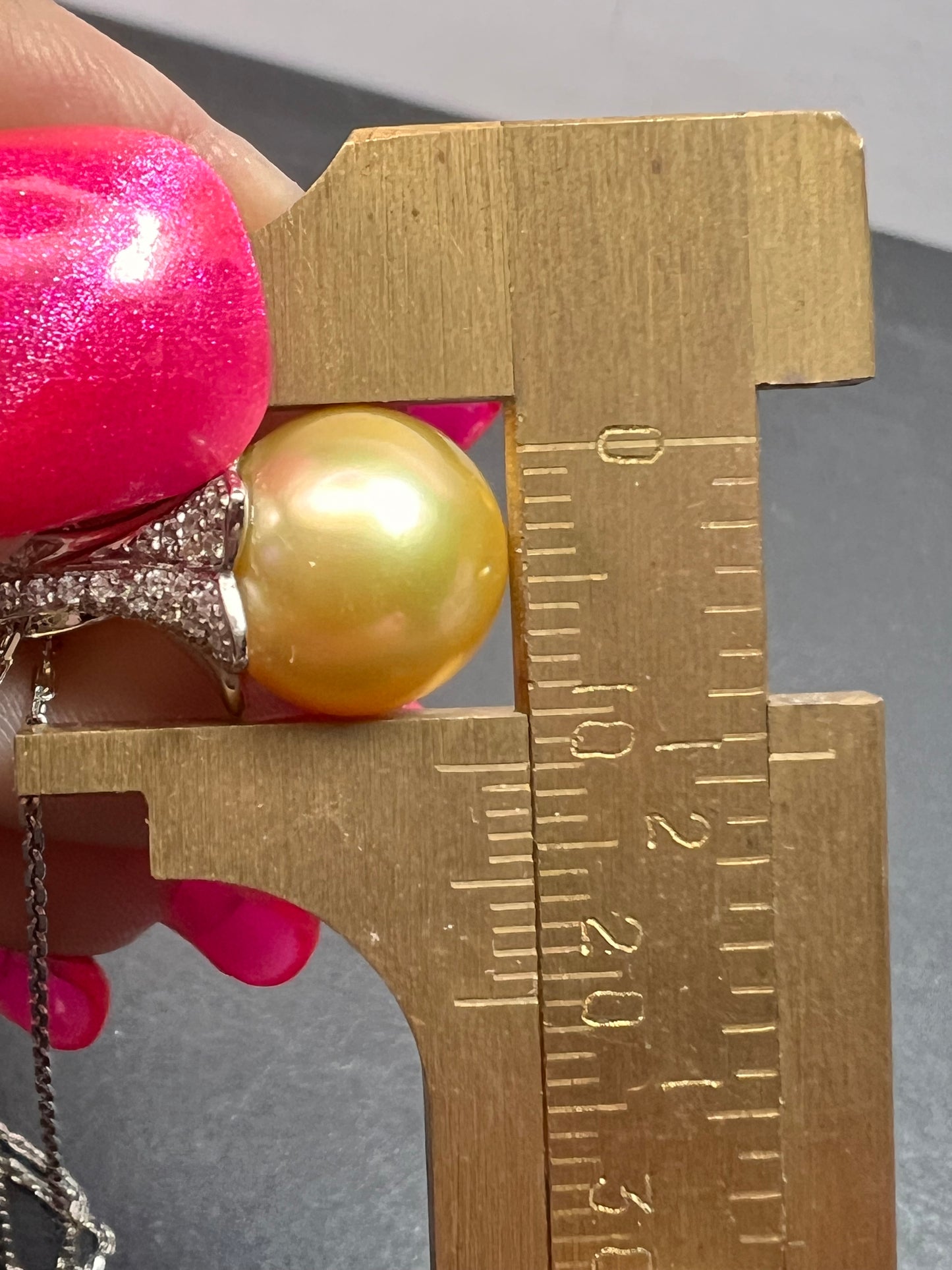 NEW Golden south seas pearl pendant in rhodium over sterling silver with chain