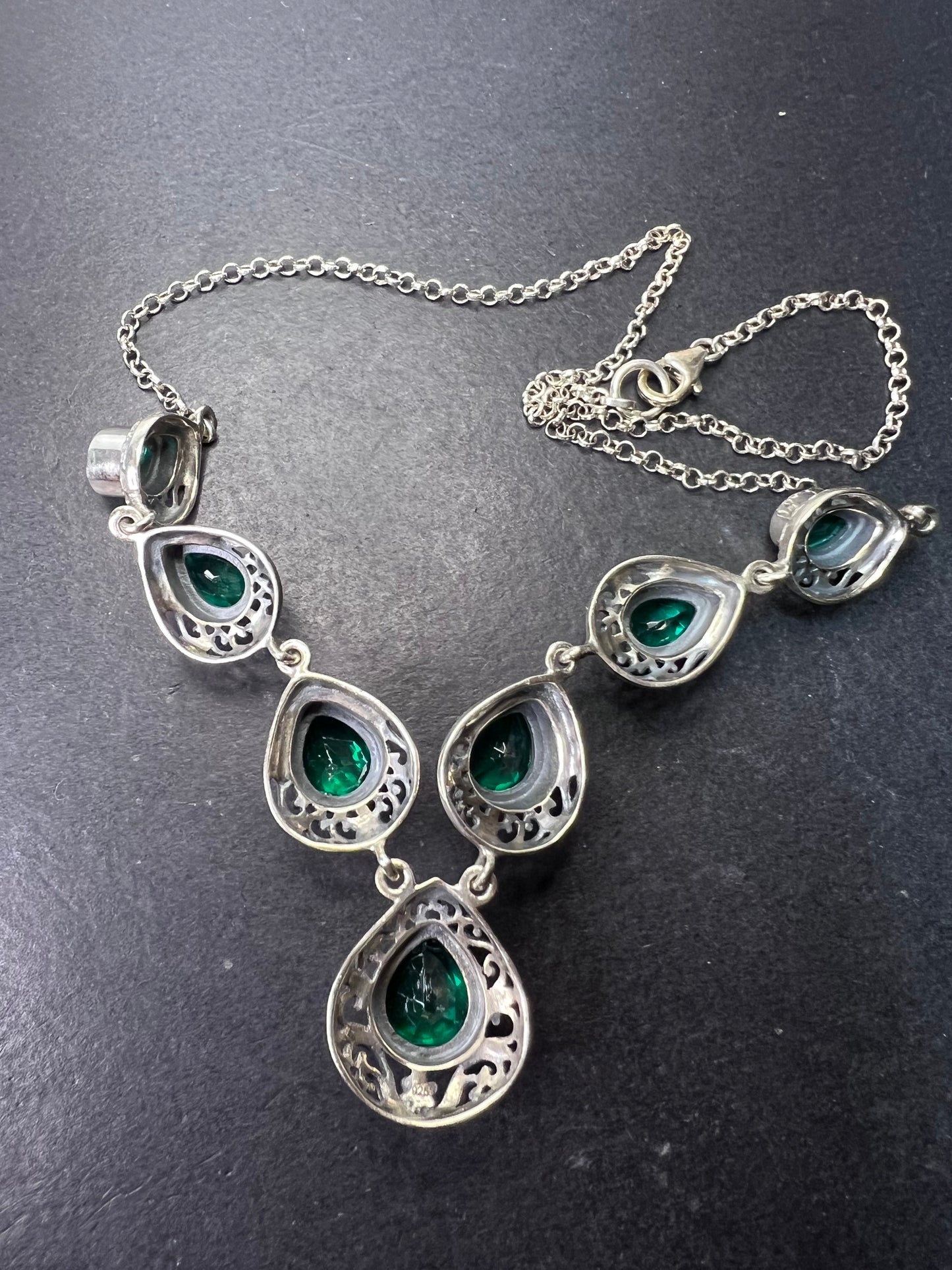 The Green Queen Quartz and sterling silver vintage necklace