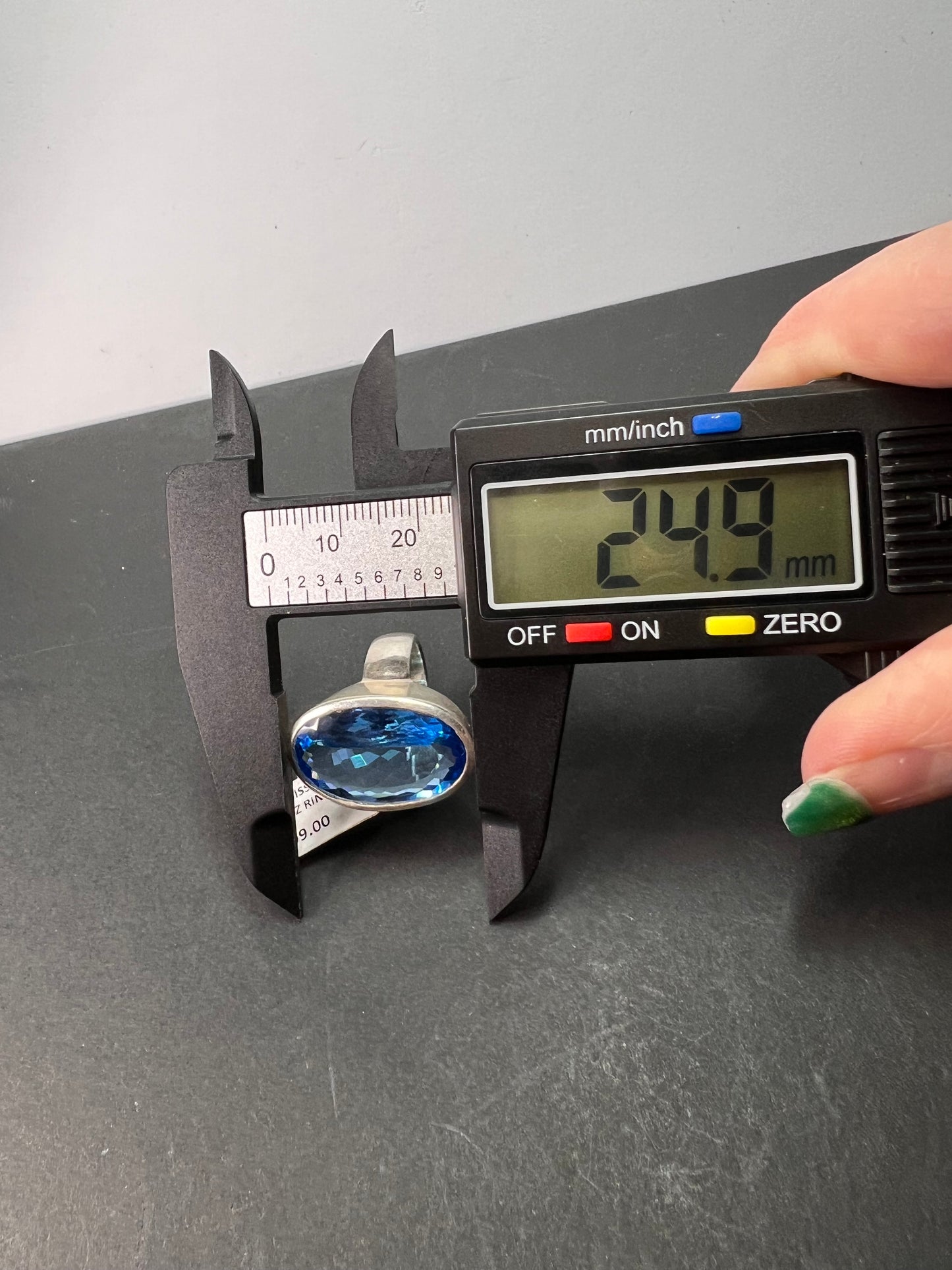 NEW Swiss Blue Topaz sterling silver ring size 7. 11.79 grams