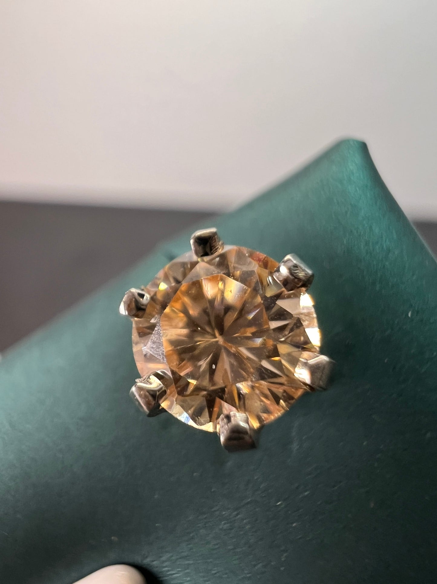 14k white gold champagne 2ctw CZ stud earrings 6.7mm