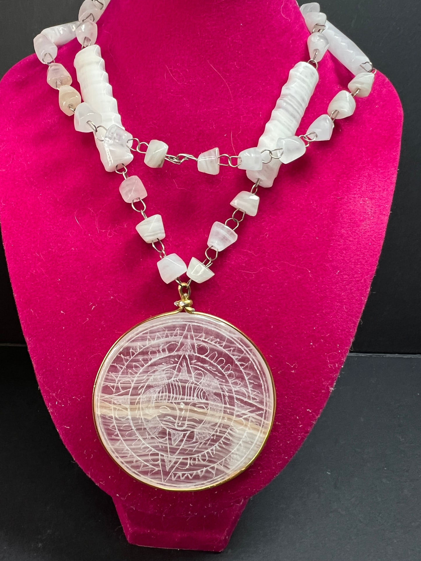 Vintage white onyx Aztec sundial 24 inch pendant necklace