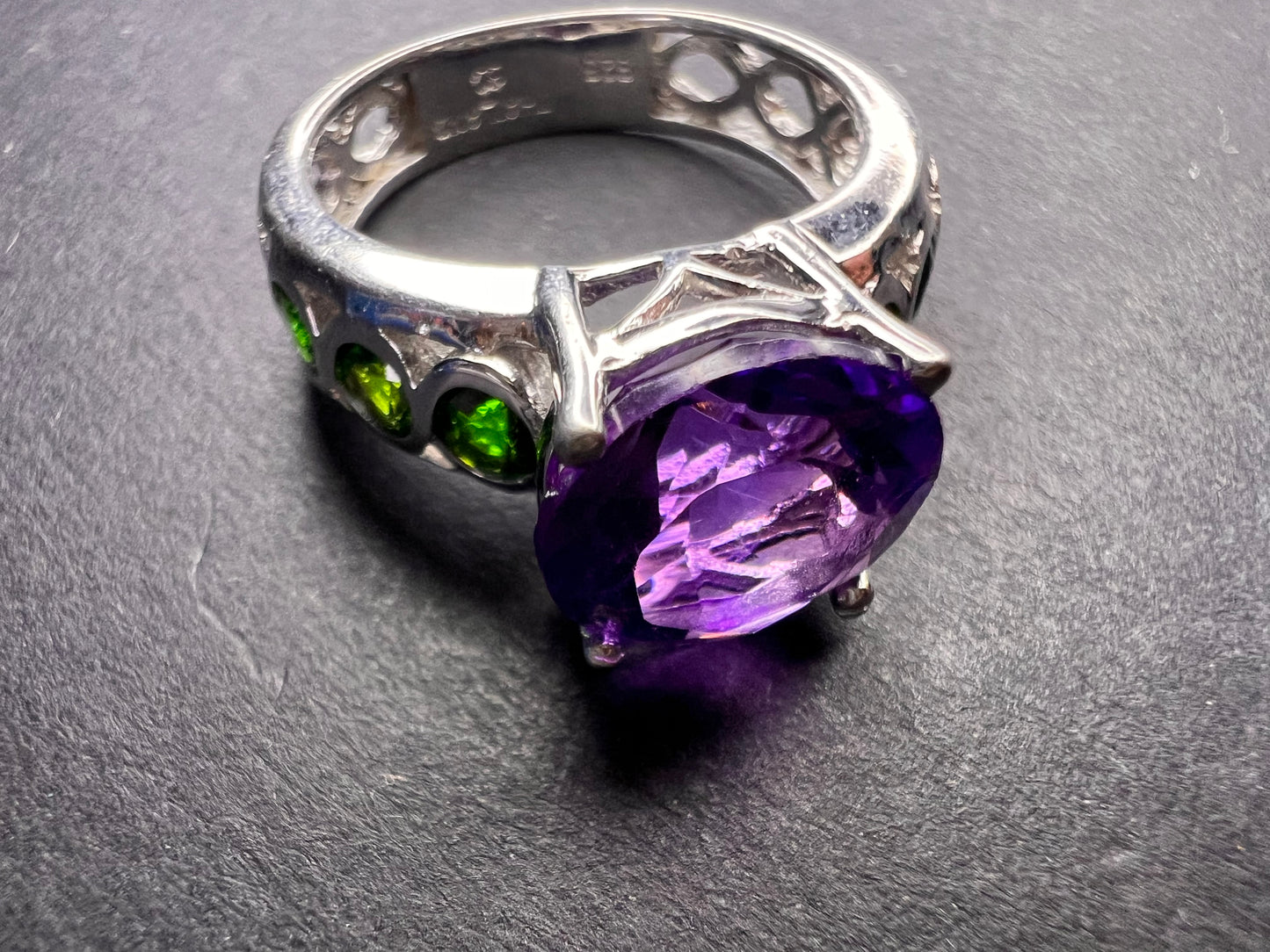 Vintage amethyst and chrome diopside ring in sterling silver size 7