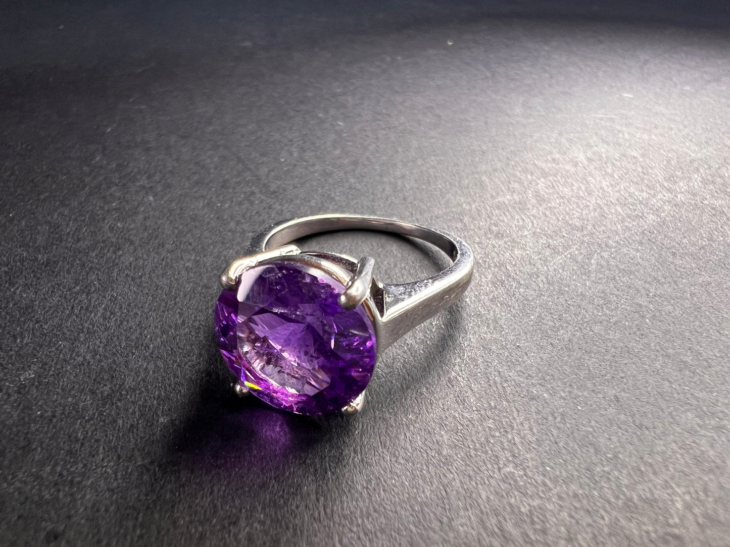 Vintage Samuel Aaron amethyst solitaire sterling silver ring size 7