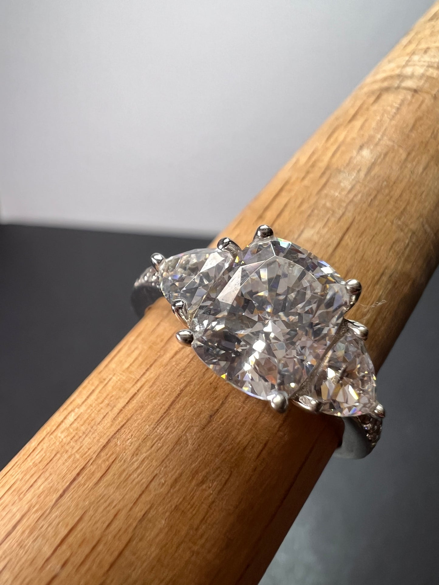 White cushion cut cubic zirconia platinum over sterling silver ring size 9