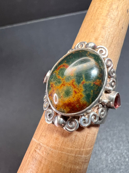 Sajen bloodstone and garnet sterling silver ring size 6