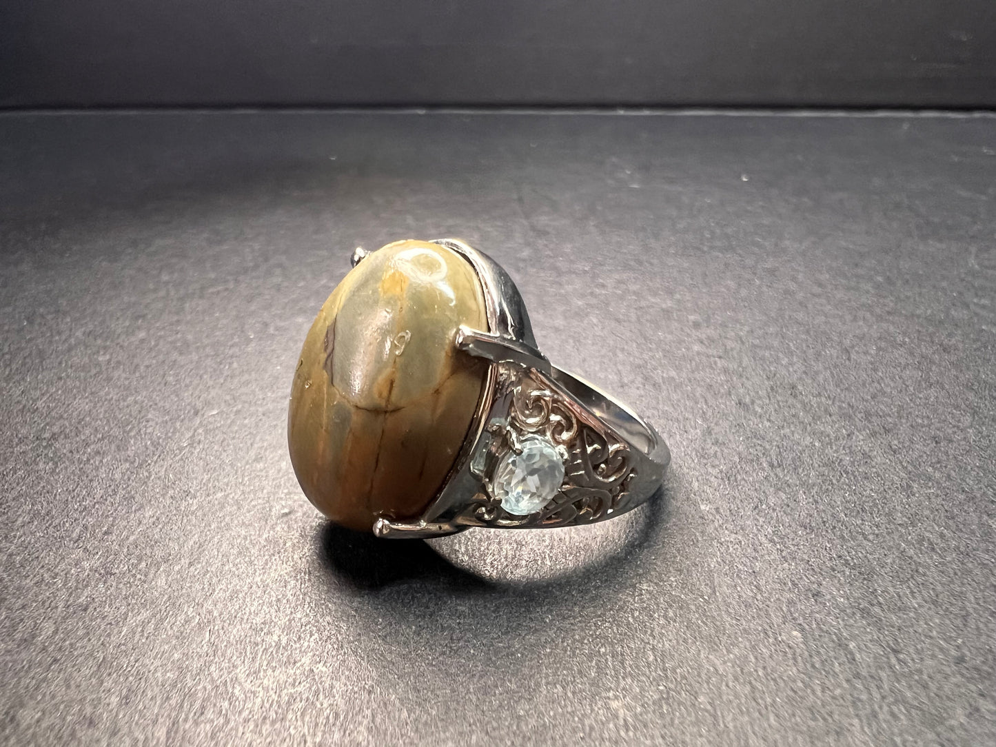 NEW Venus jasper and blue topaz stainless steel ring size 9