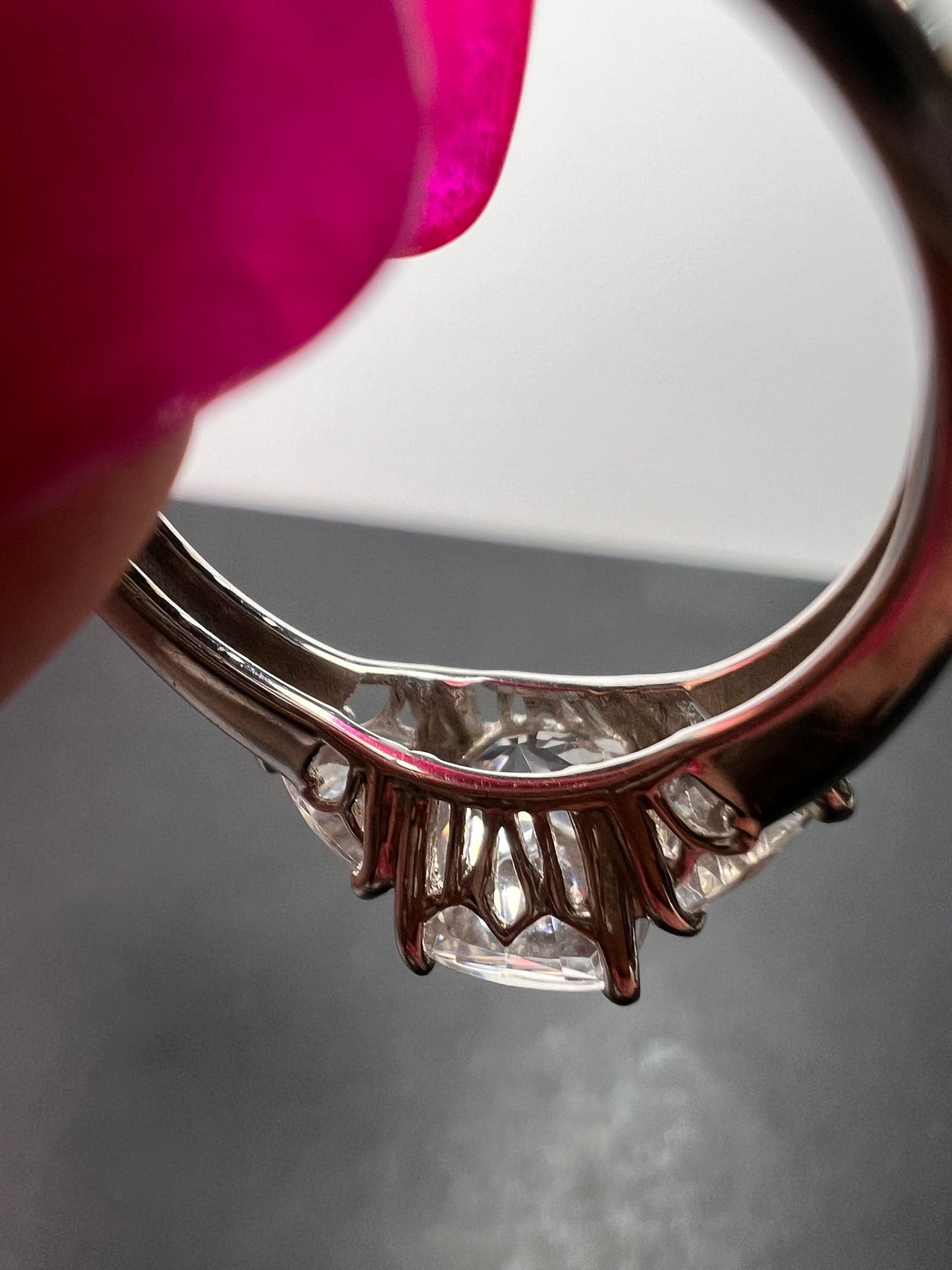 White cushion cut cubic zirconia platinum over sterling silver ring size 9