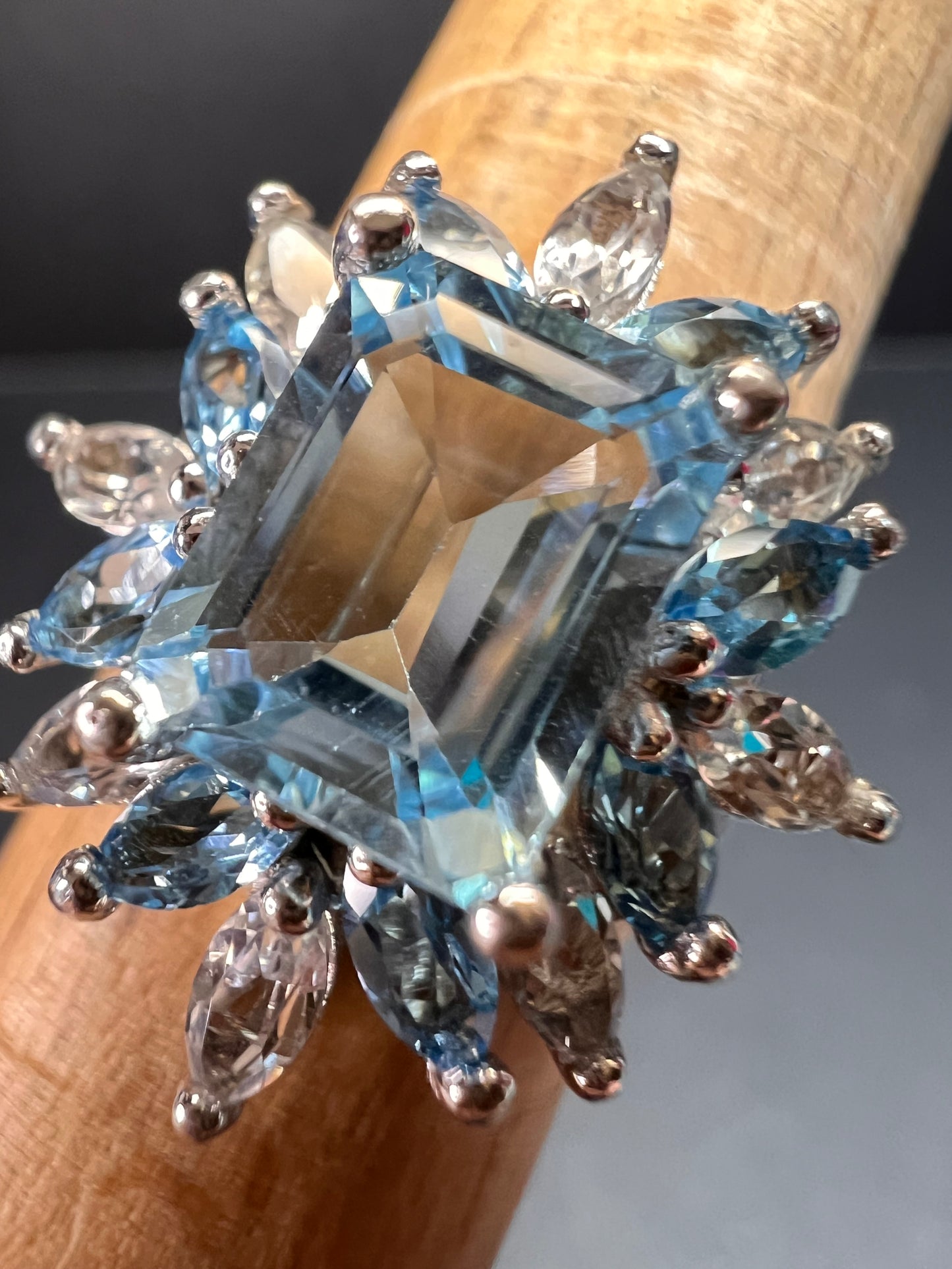Vintage Sky blue and white topaz sterling silver ring size 8