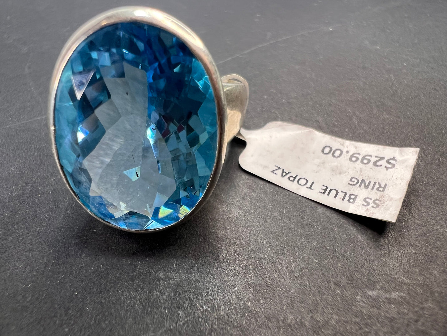 NEW size 8 Blue topaz sterling silver ring size 12.47 grams
