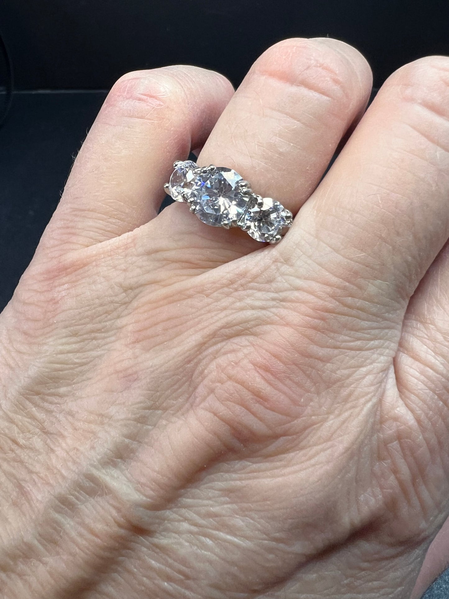 Vintage 3 stone CZ sterling silver ring size 7