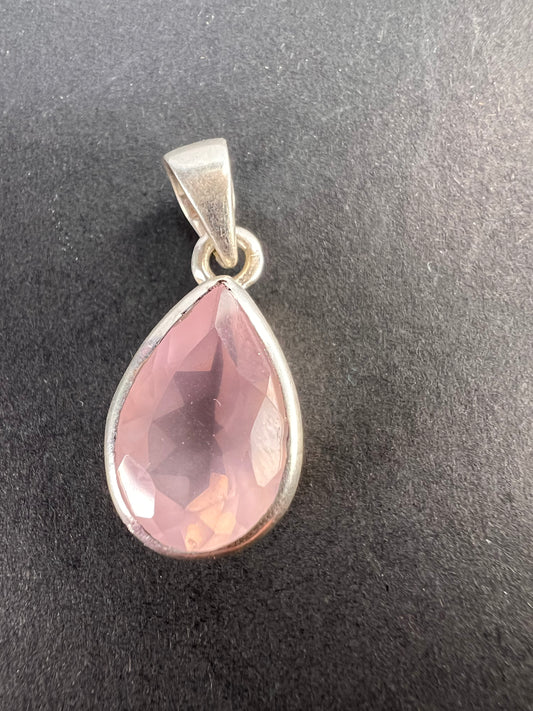 NEW Rose Quartz teardrop gemstone sterling silver pendant 3.34 grams