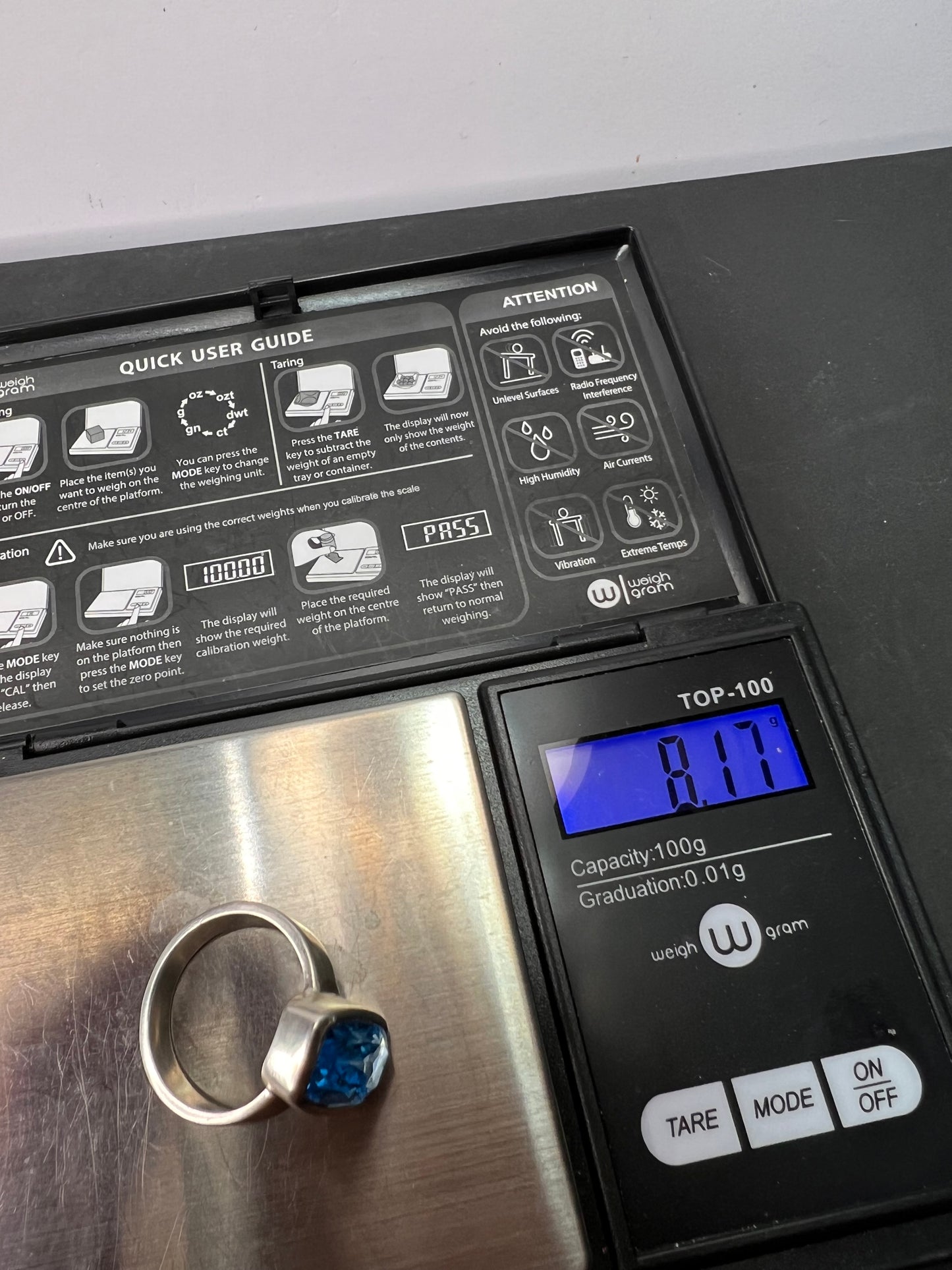 NEW size 8 Swiss blue topaz sterling silver ring size 8.17 grams