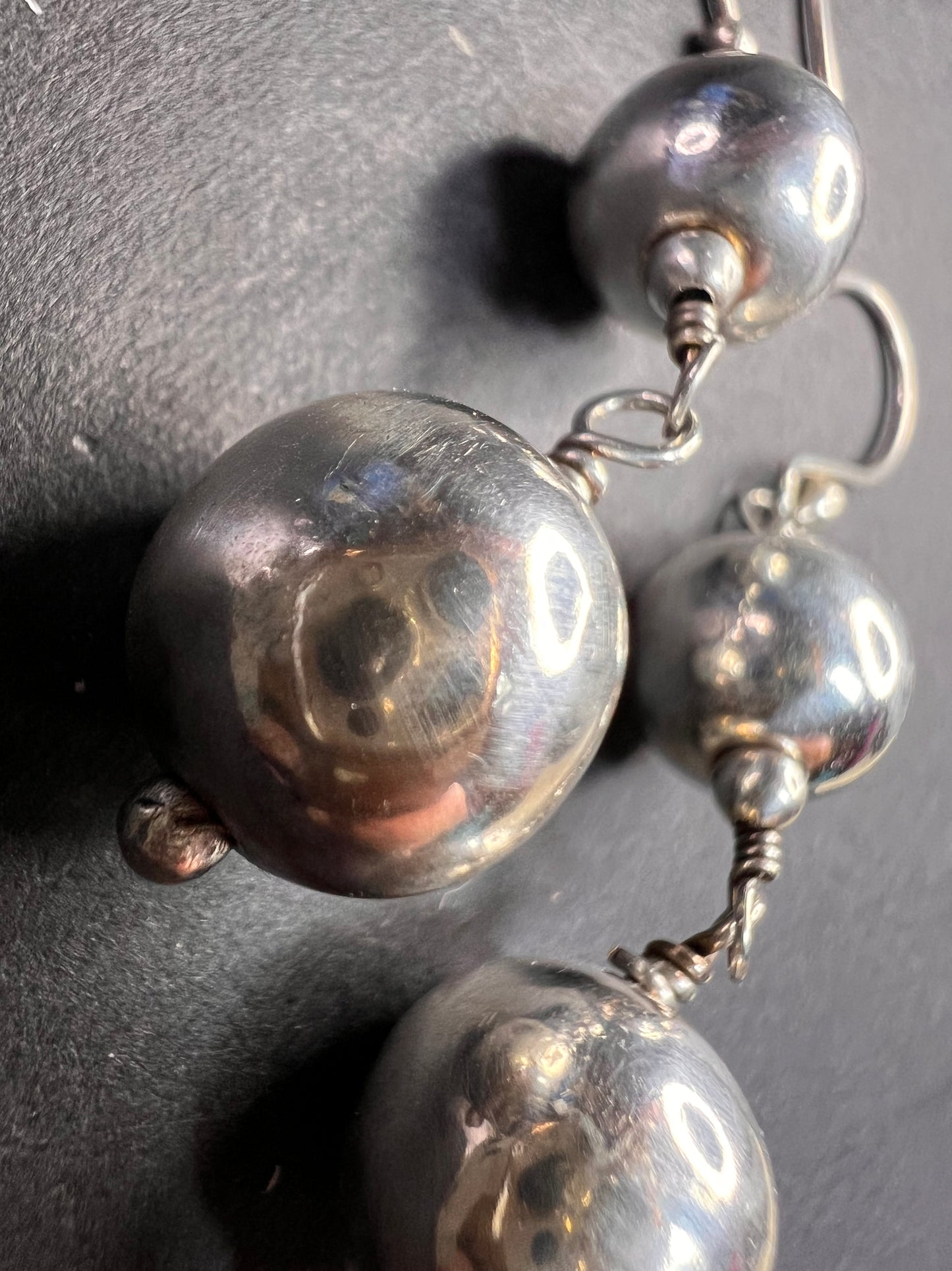 Vintage sterling silver graduated ball dangling earrings