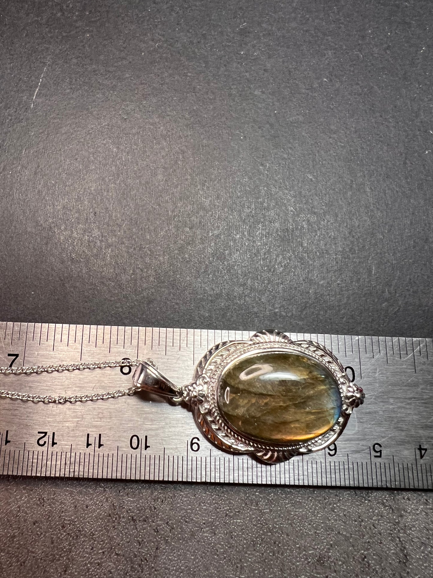 NEW Flashy fire labradorite pendant and chain in stainless steel 20inch