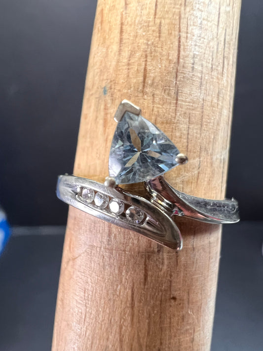 14k white gold Samuel Aaron trillion cut aquamarine and diamond ring size 6.5