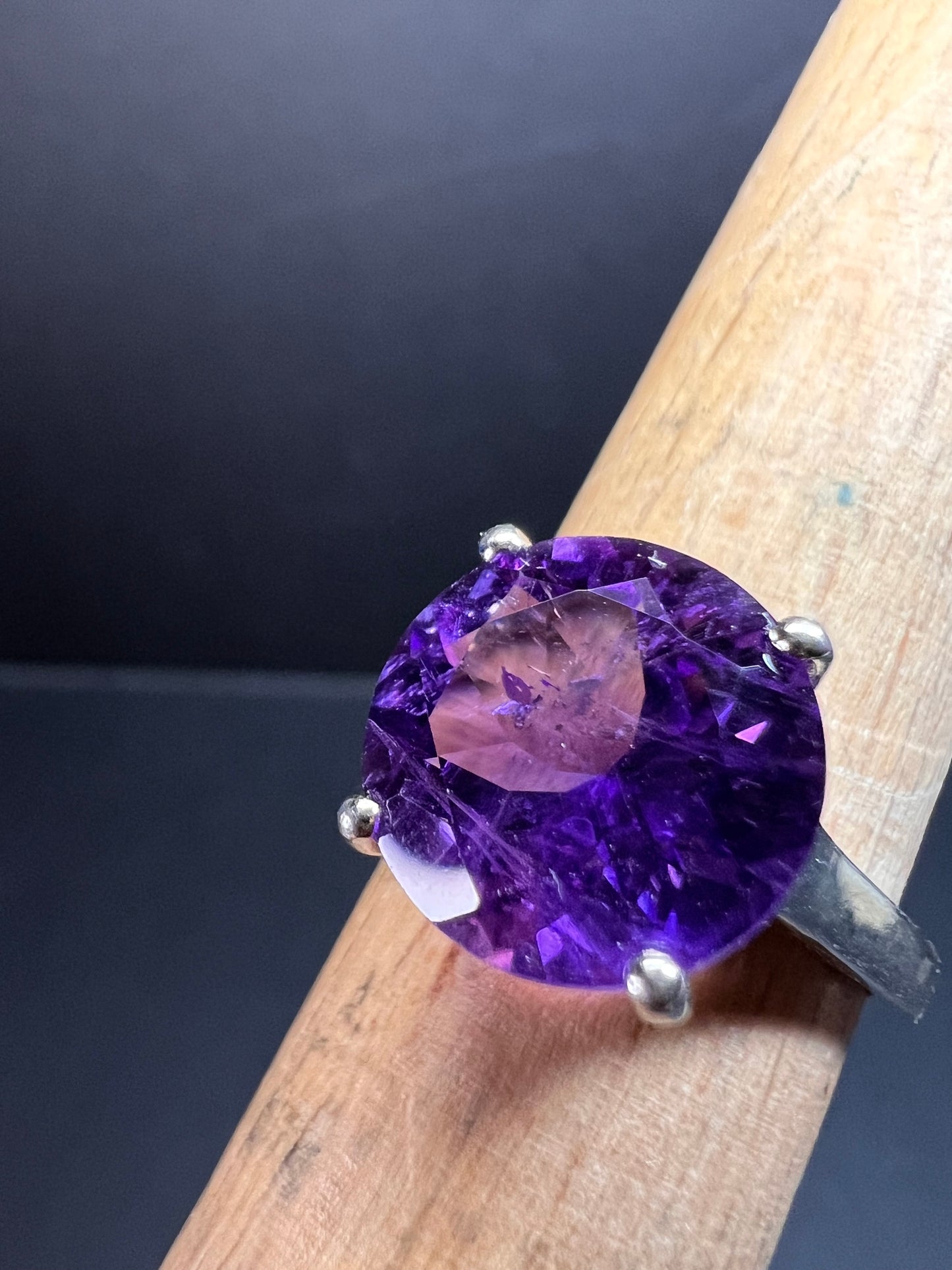Vintage Samuel Aaron amethyst solitaire sterling silver ring size 7