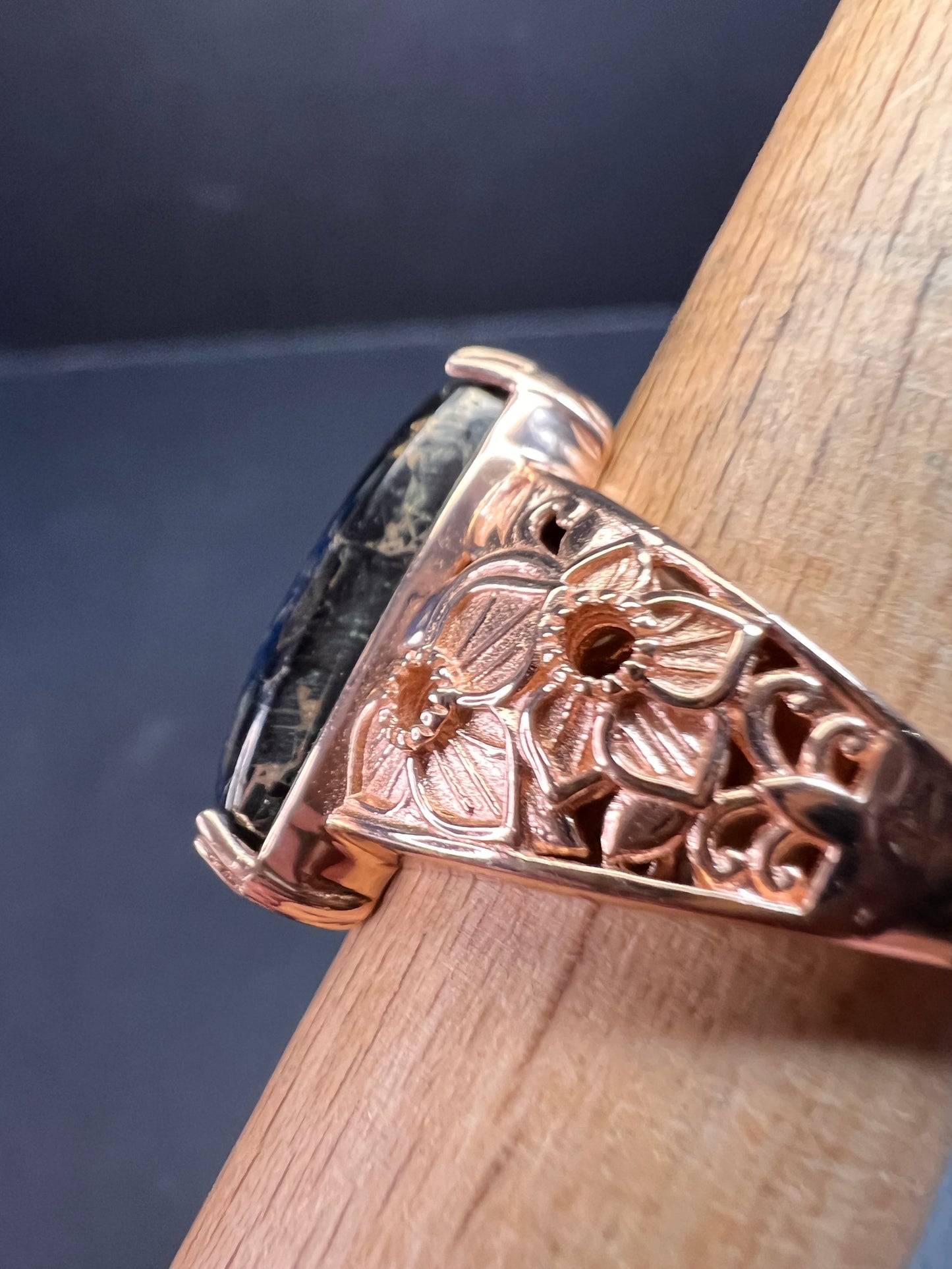 NEW Shungite in matrix ring in rose gold over brass size 9