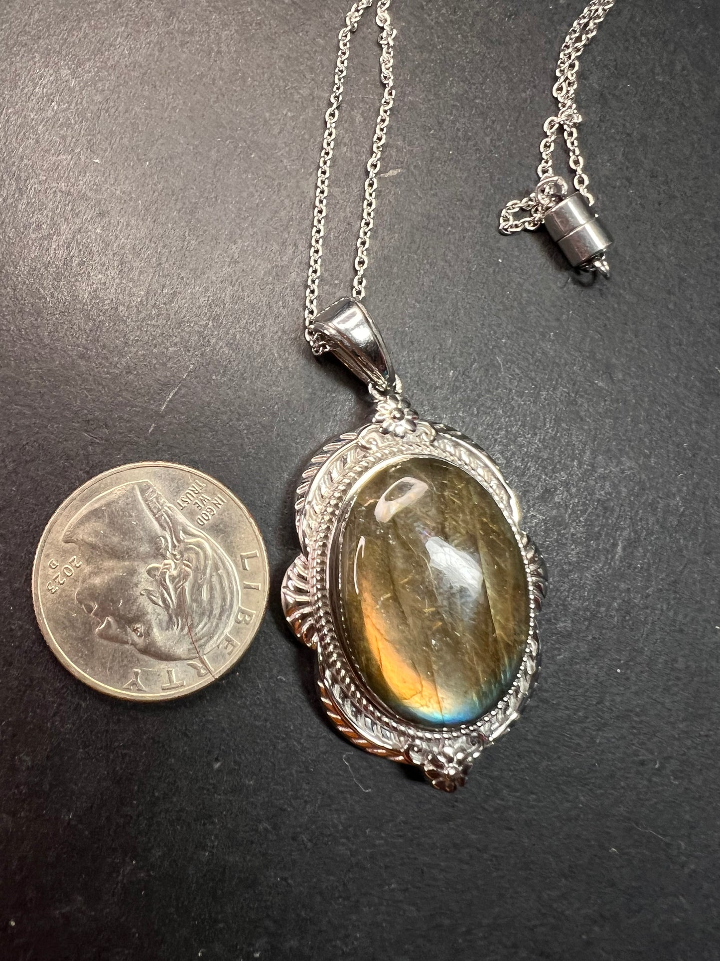 NEW Flashy fire labradorite pendant and chain in stainless steel 20inch