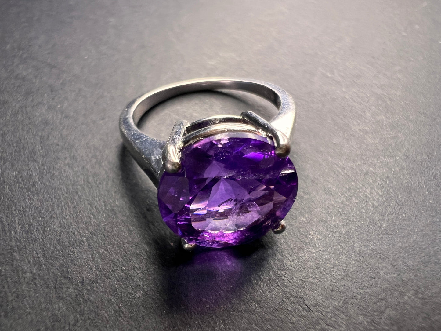 Vintage Samuel Aaron amethyst solitaire sterling silver ring size 7