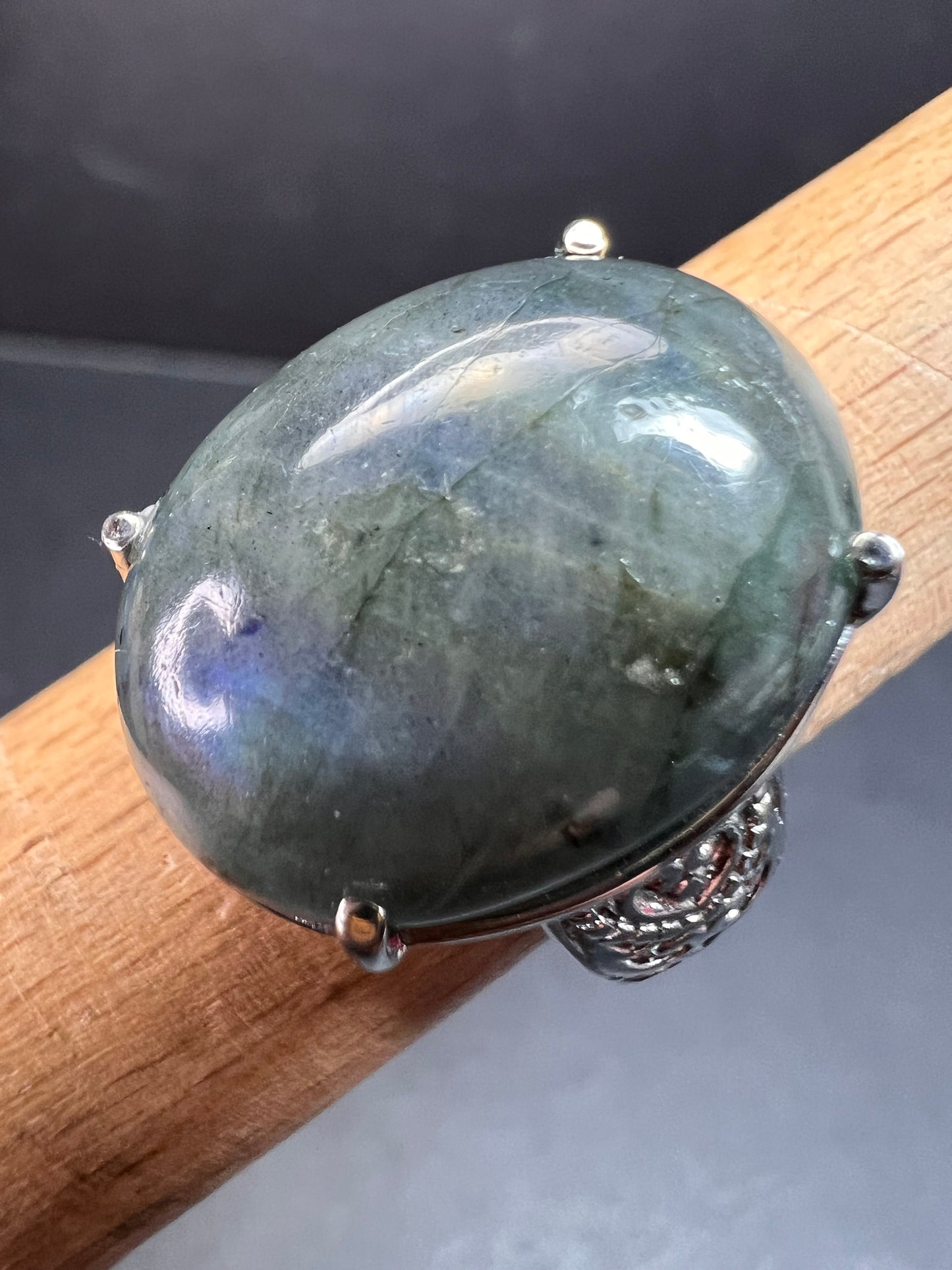 NEW Labradorite stainless steel ring size 7