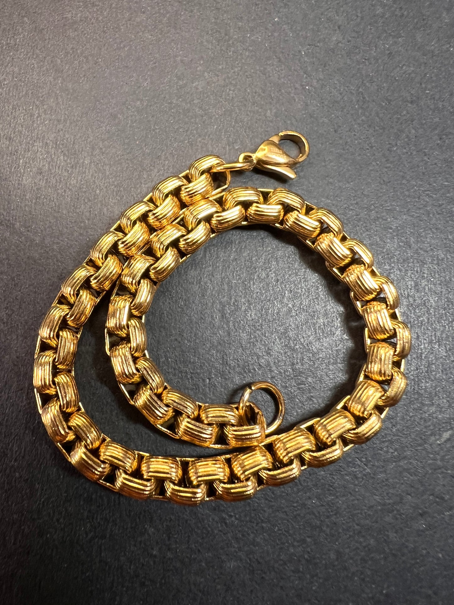 Gold plated stainless steel woven link bracelet