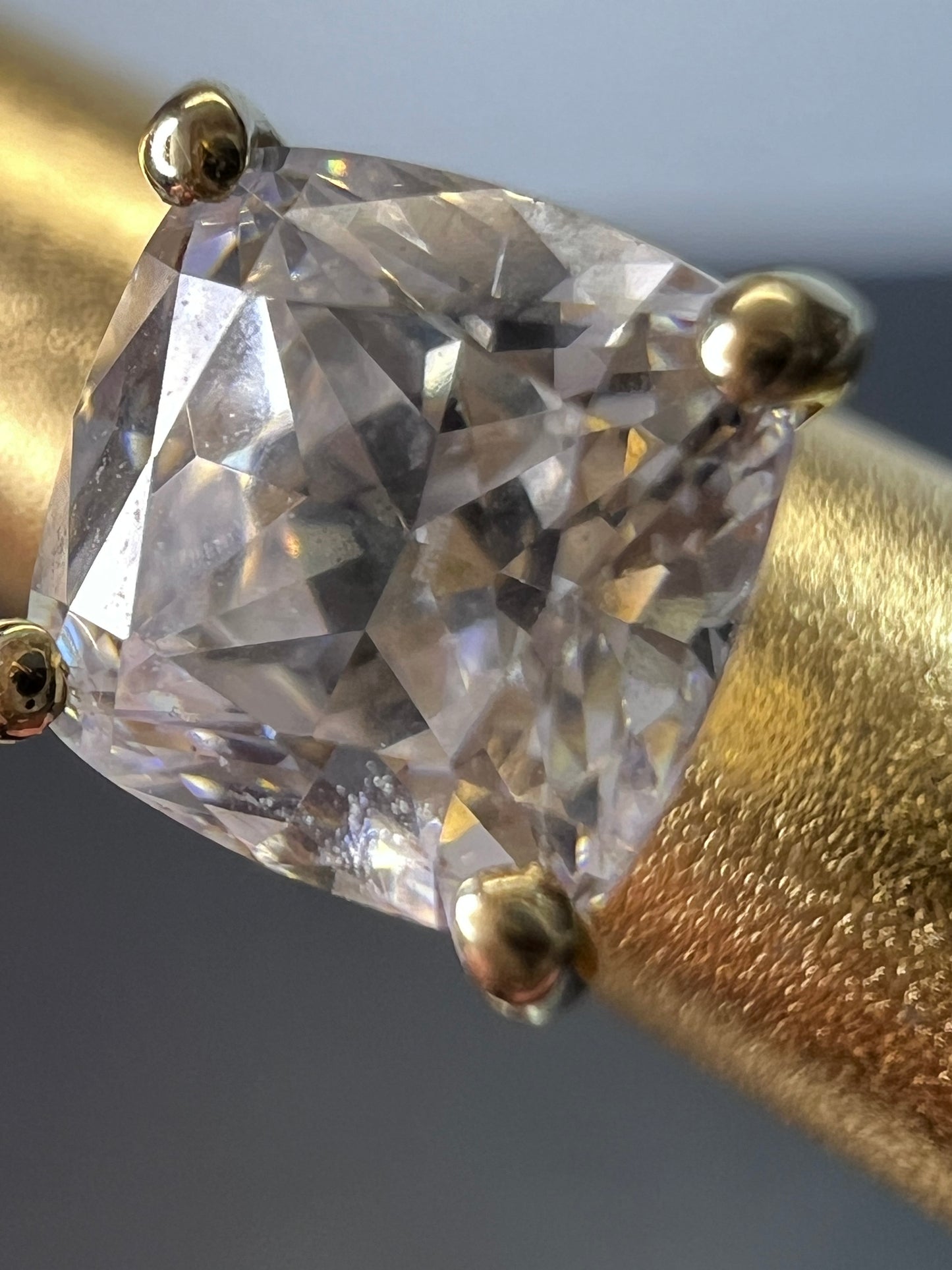 10k yellow gold princess cut cubic zirconia stud earrings