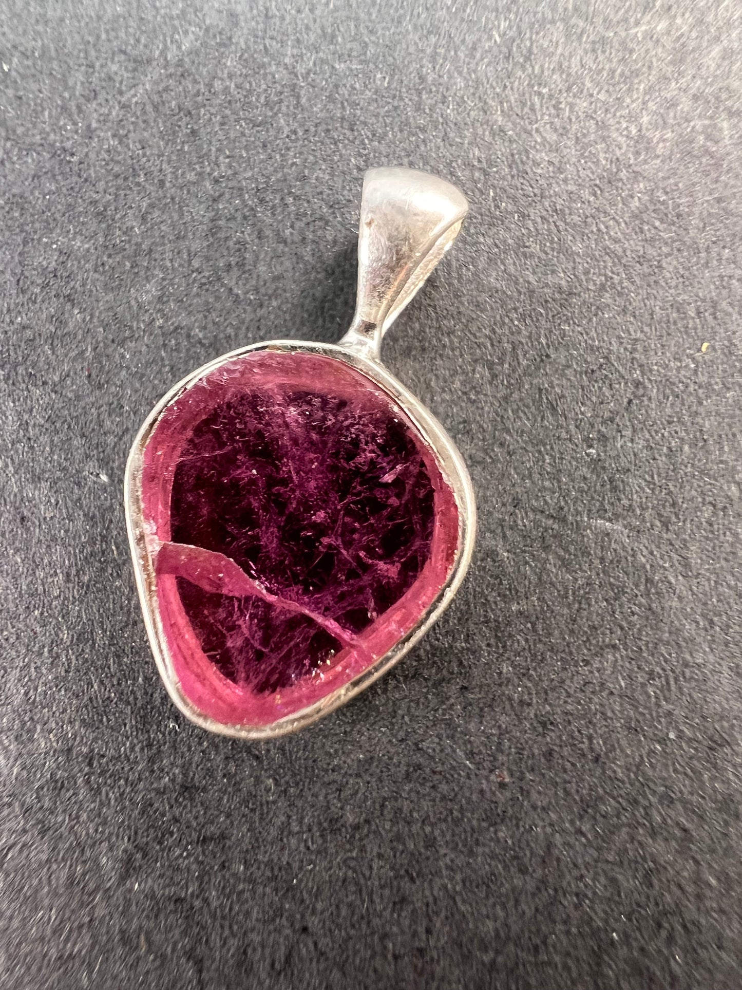 NEW Pink tourmaline sterling silver pendant 1.17 grams