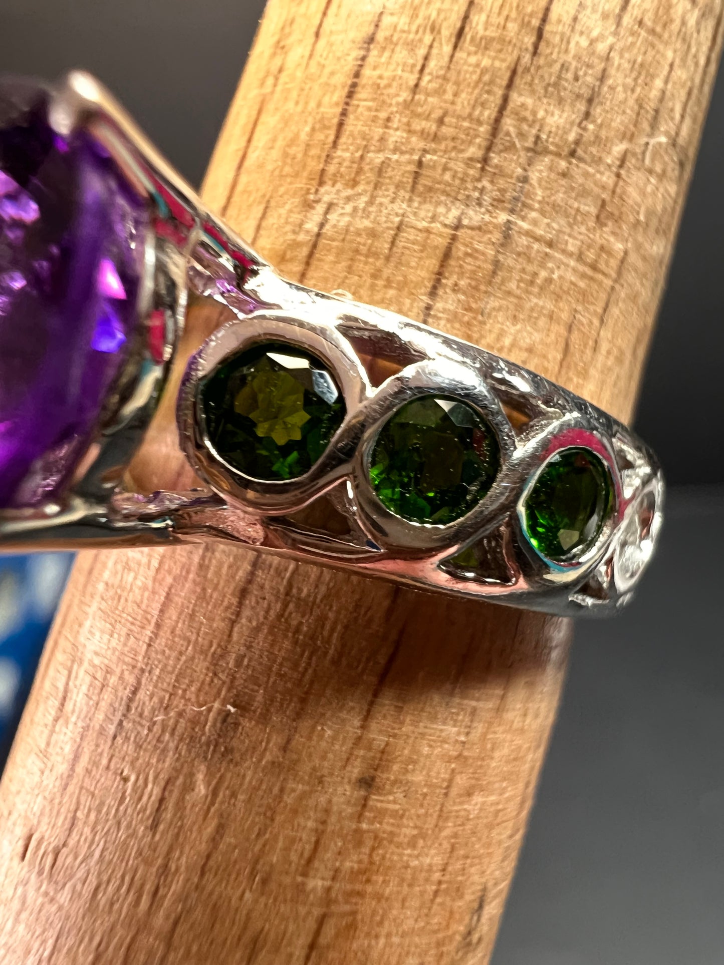 Vintage amethyst and chrome diopside ring in sterling silver size 7