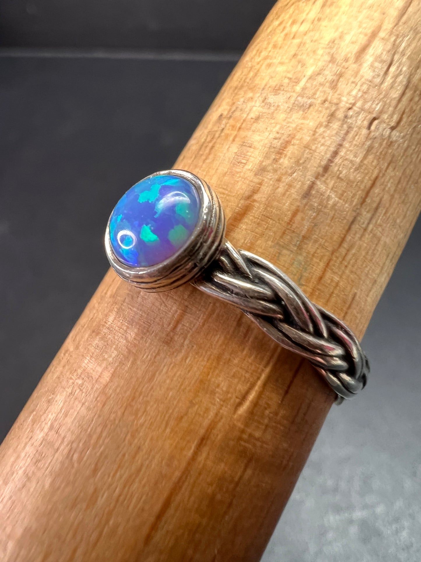 Sterling Silver Braided Band Ring with Lab Opal – Size 9