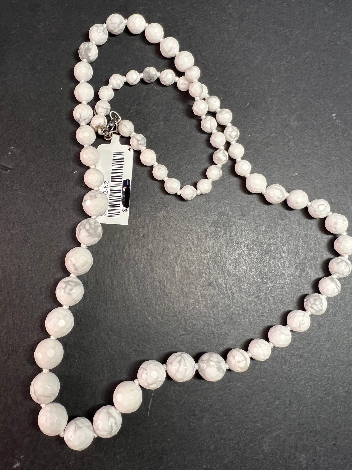 NEW howlite graduated knotted necklace with sterling silver clasp