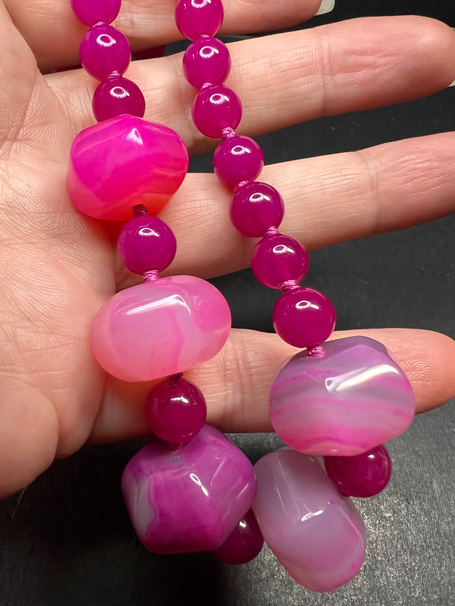 NEW Fuchsia pink dyed agate beaded necklace with sterling silver clasp