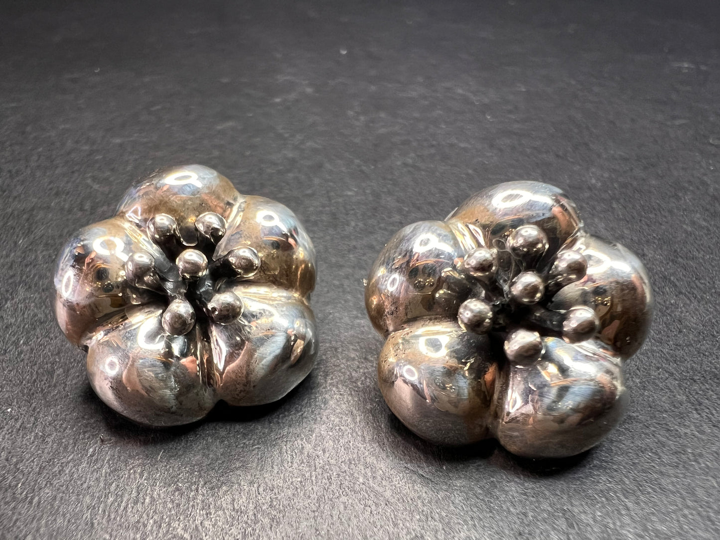 Vintage Taxco sterling silver floral stud earrings