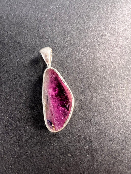 NEW Bi color pink tourmaline sterling silver pendant 1.37 grams