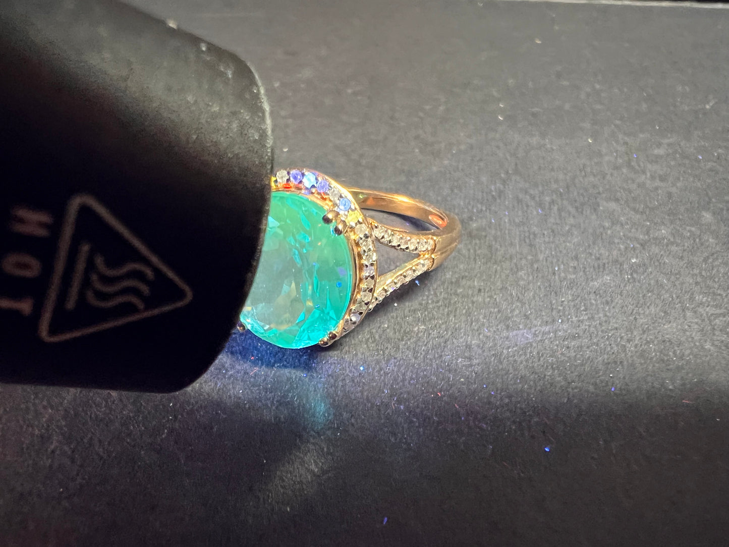 Swiss blue topaz and diamond 10k gold halo ring size 9