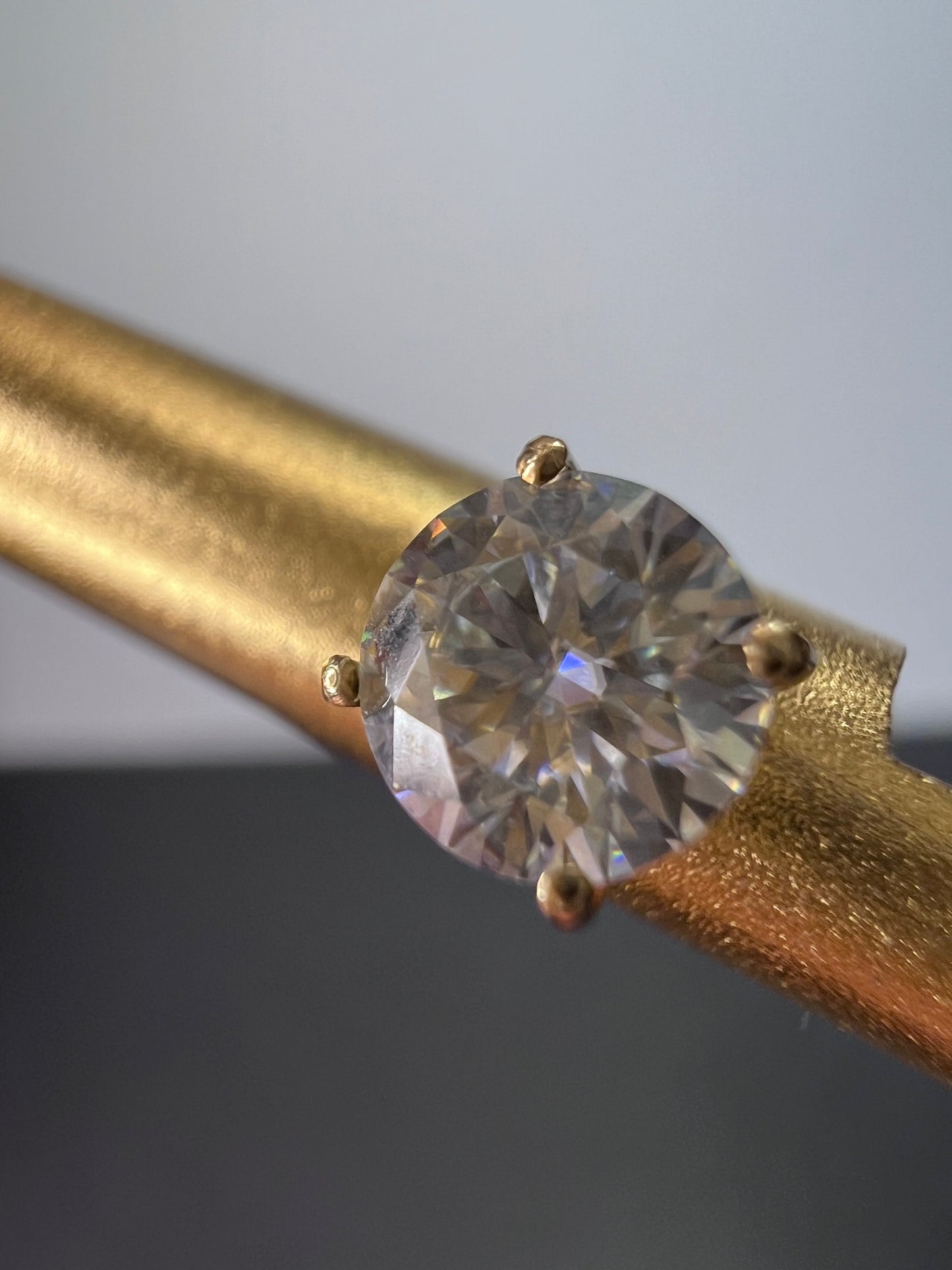 10k yellow gold moissanite stud earrings 4.8mm