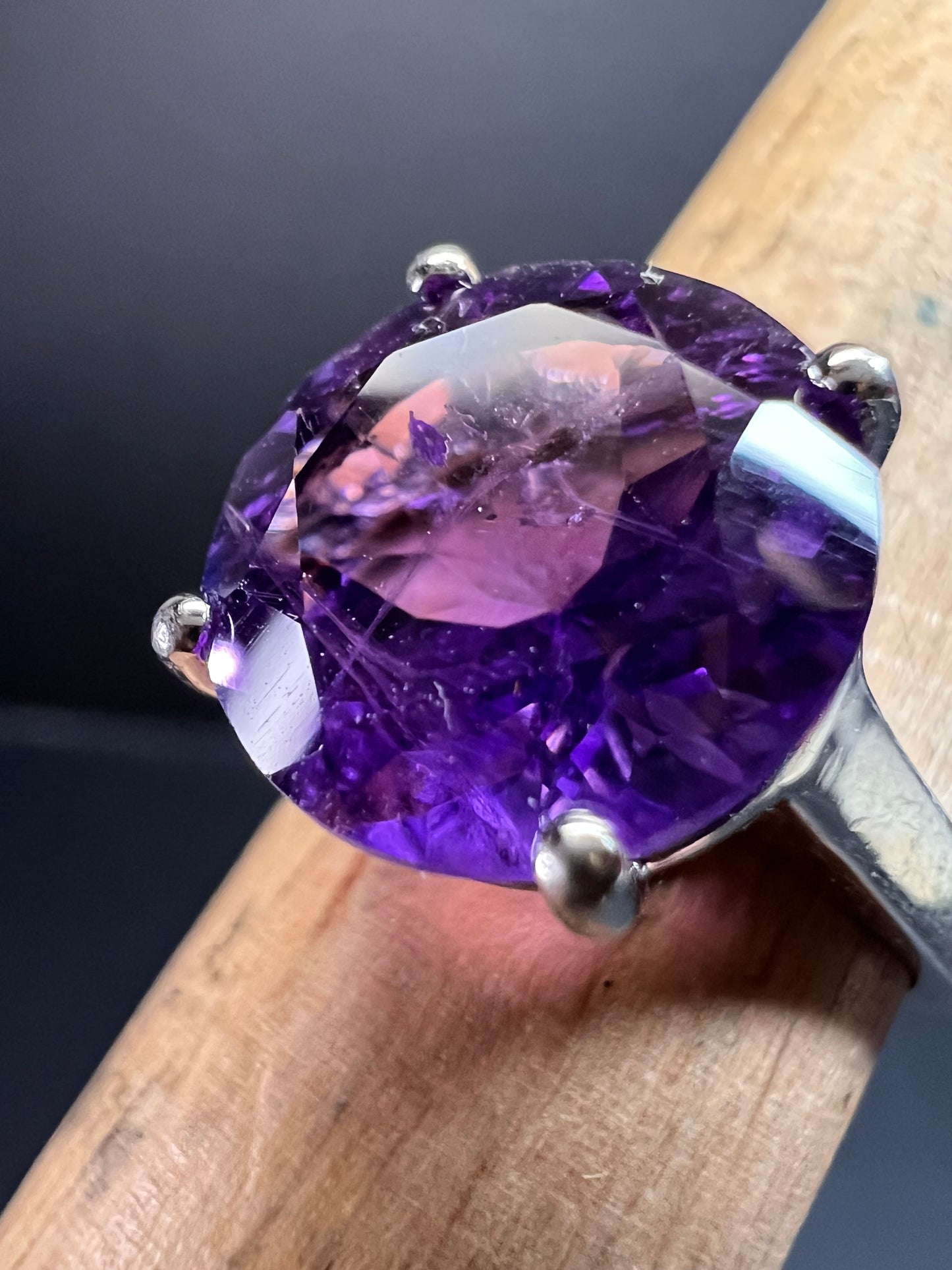 Vintage Samuel Aaron amethyst solitaire sterling silver ring size 7