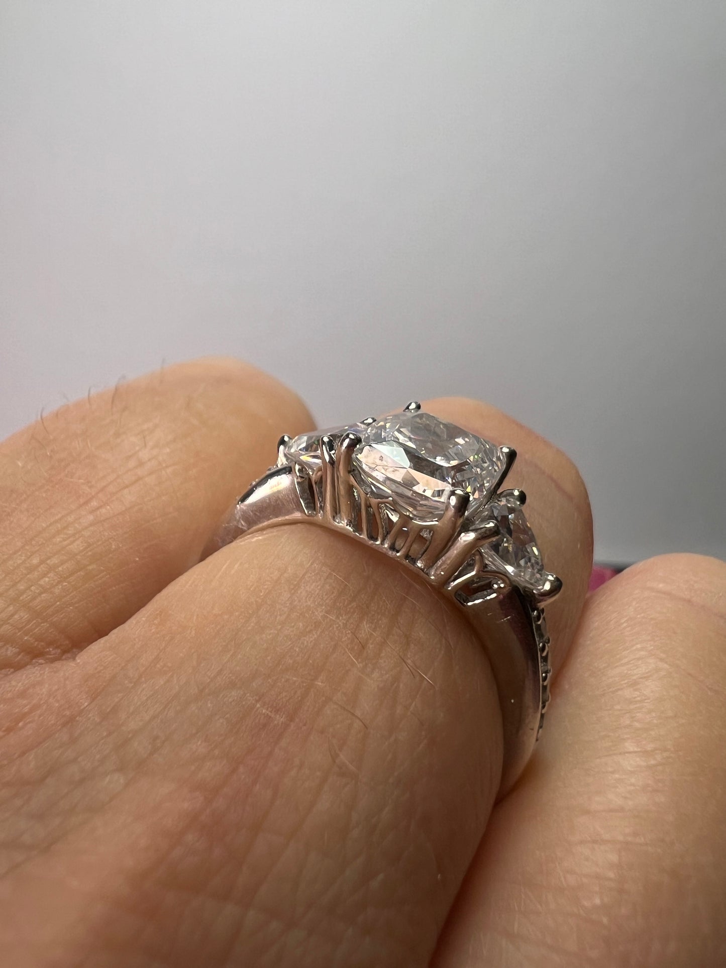 White cushion cut cubic zirconia platinum over sterling silver ring size 9