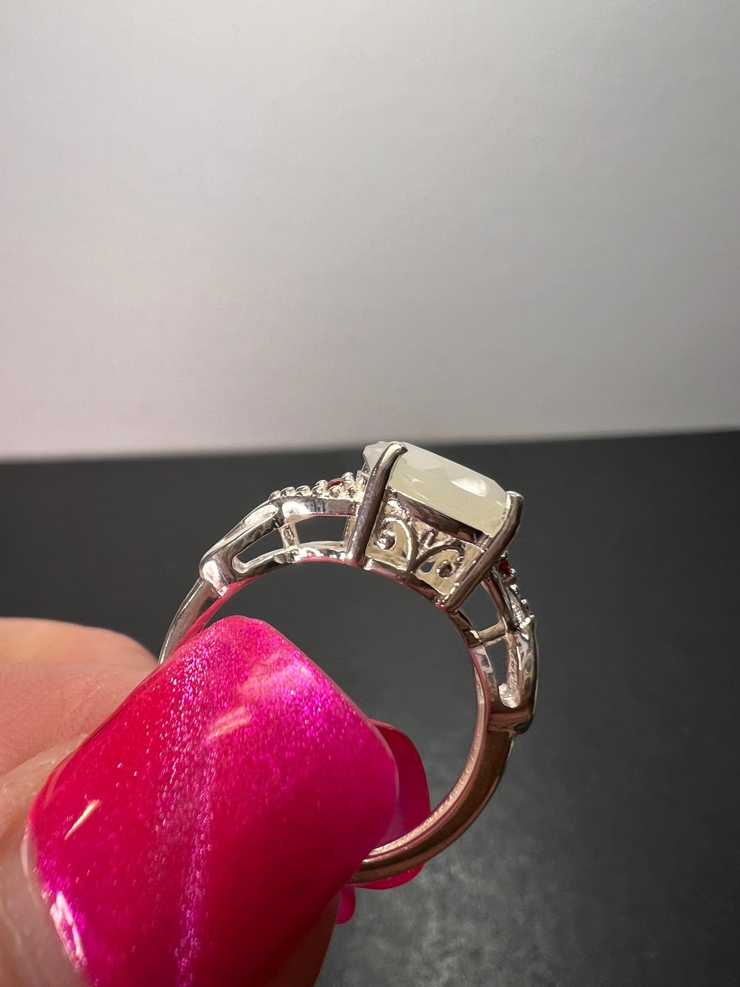 NEW silver moonstone ring in sterling silver size 6