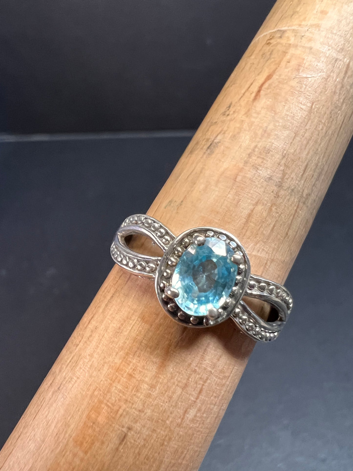 Blue topaz sterling silver ring size 9