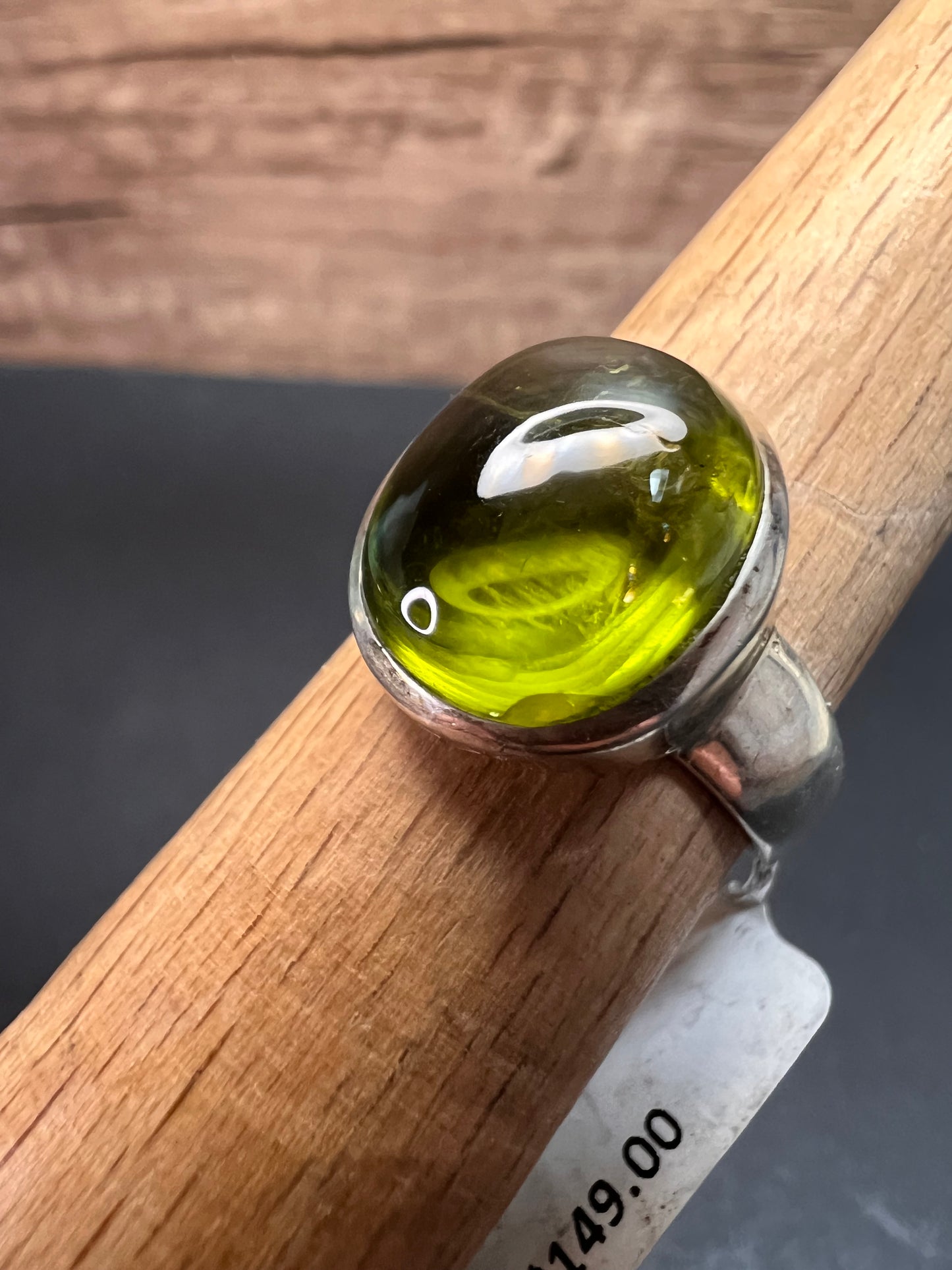 NEW size 7 oval peridot sterling silver ring 6.20 grams