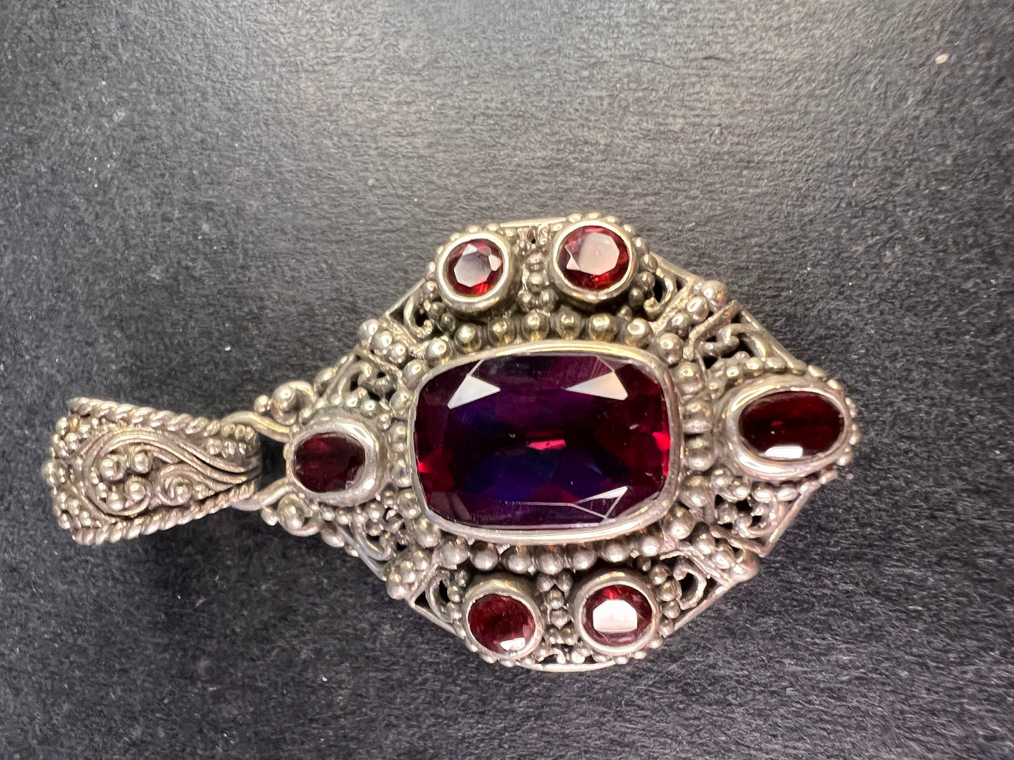 Sarda Sterling Silver Mystic Crimson Quartz Pendant – Handcrafted Balinese 925