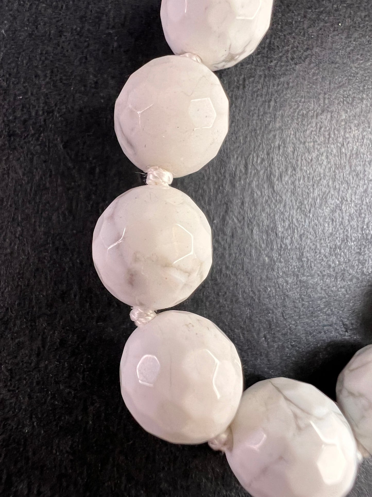 NEW howlite graduated knotted necklace with sterling silver clasp