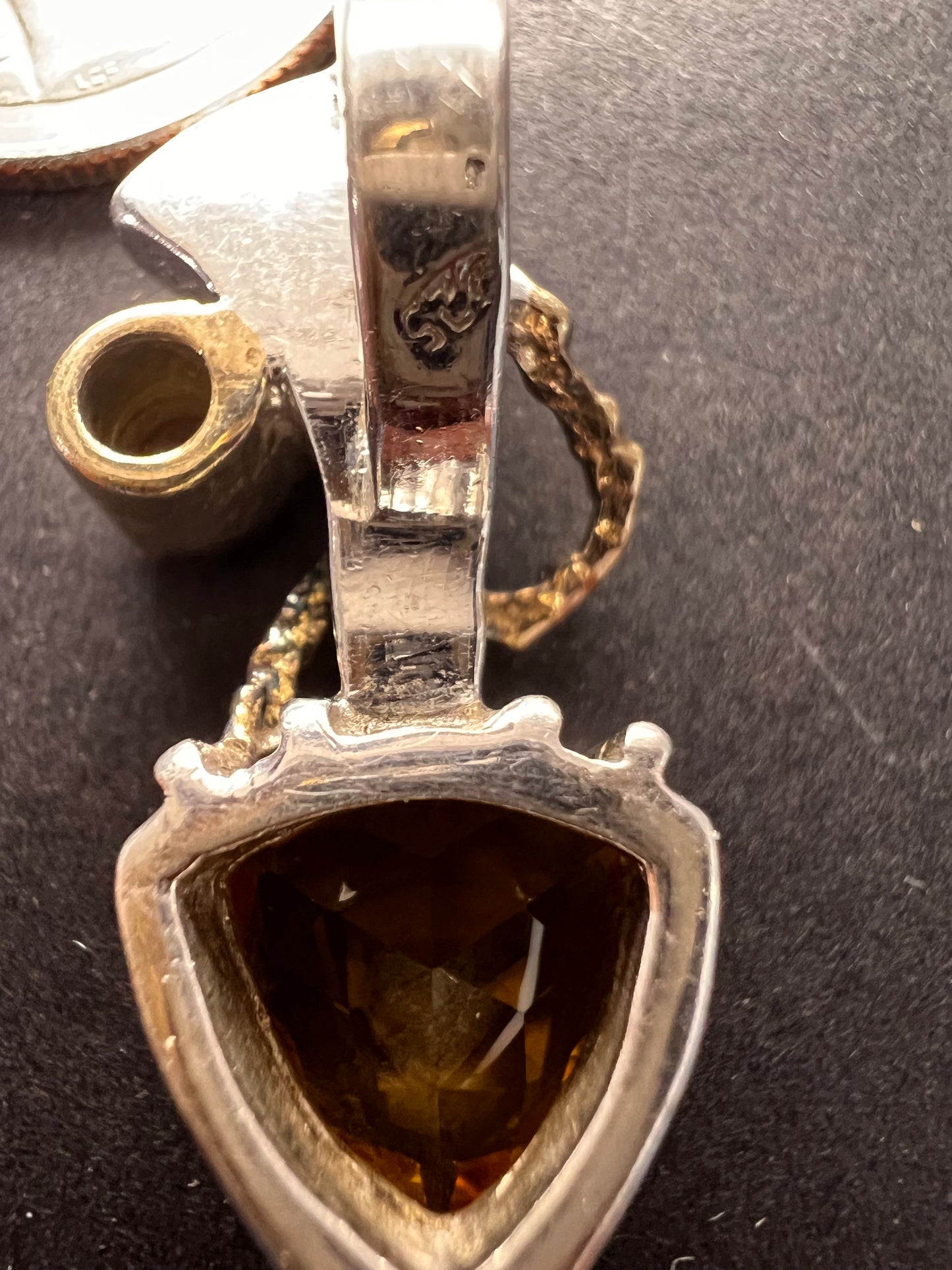 Vintage trillium citrine and garnet two toned 925 pendant