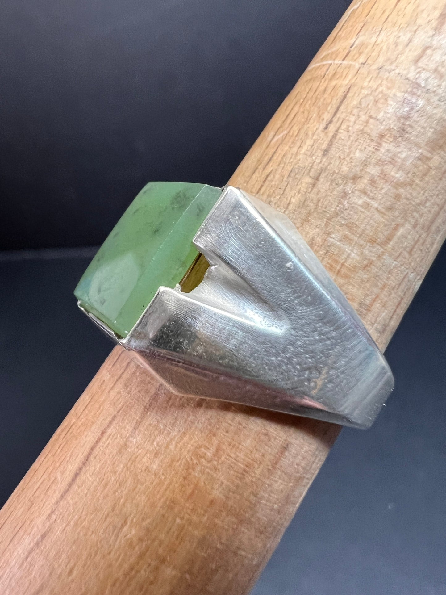 Vintage Nephrite Jade Pa Ha Company Sterling silver ring size 9