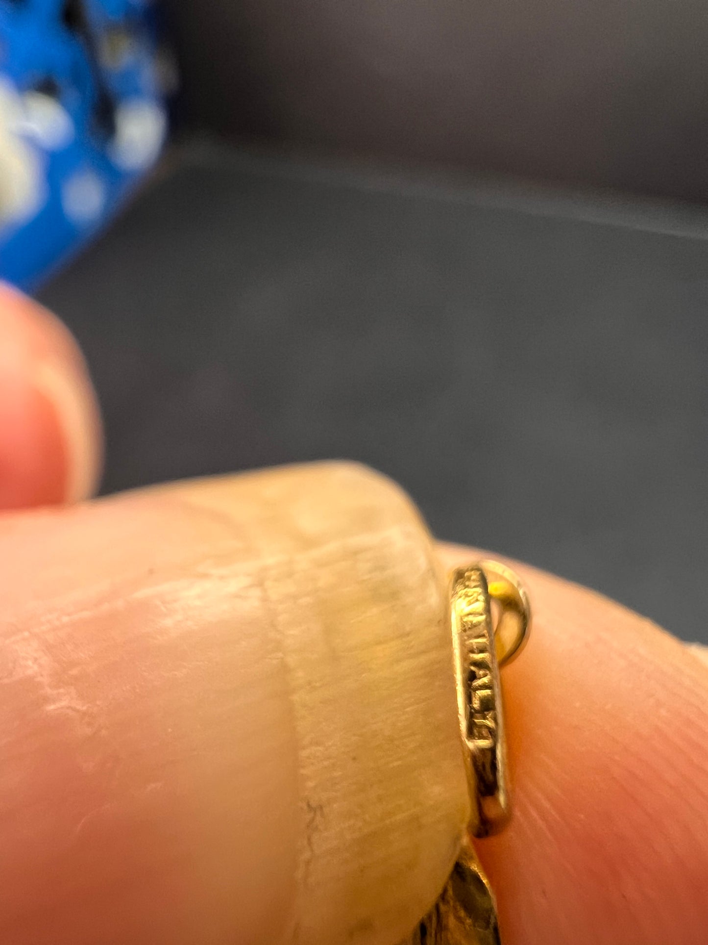 Vintage 14k gold Italian dolphin pendant