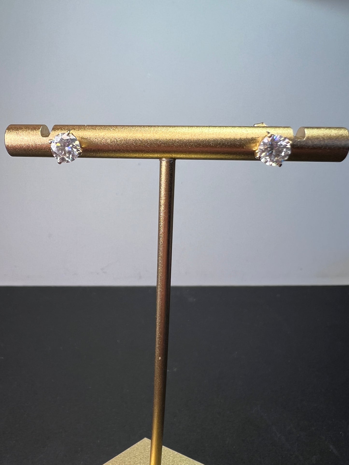 10k yellow gold moissanite stud earrings 4.8mm
