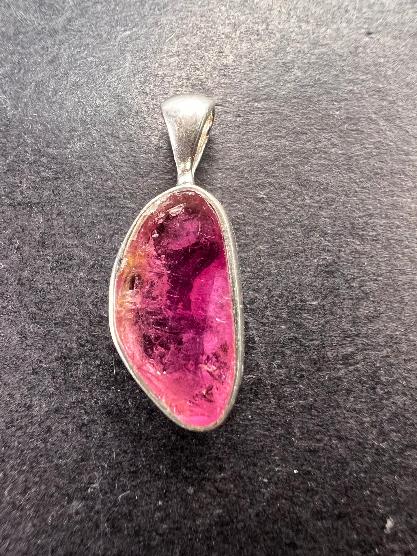 NEW Pink tourmaline sterling silver pendant 1.28 gram