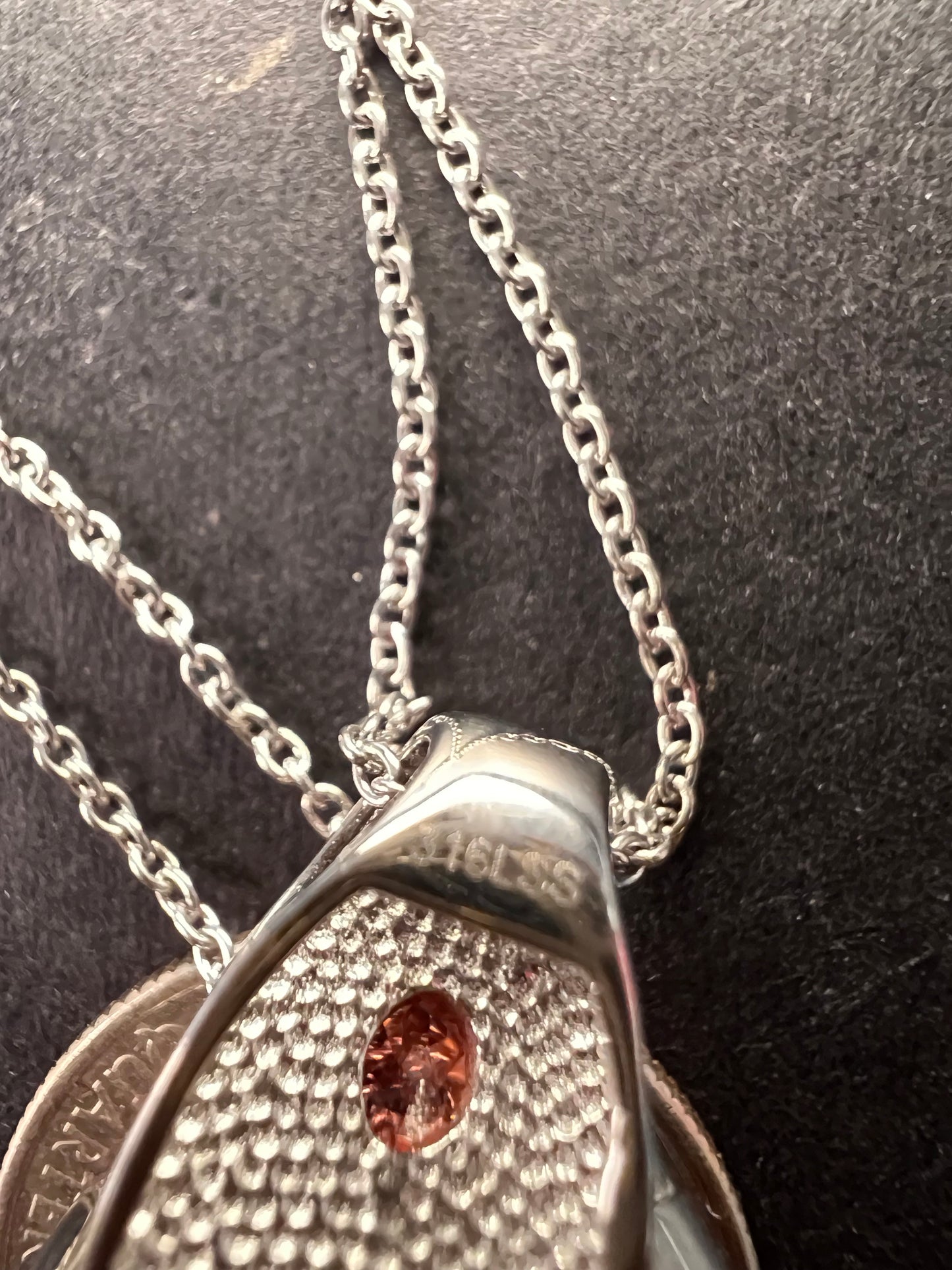 NEW Phosphosiderite and garnet stainless steel pendant 20 inch necklace