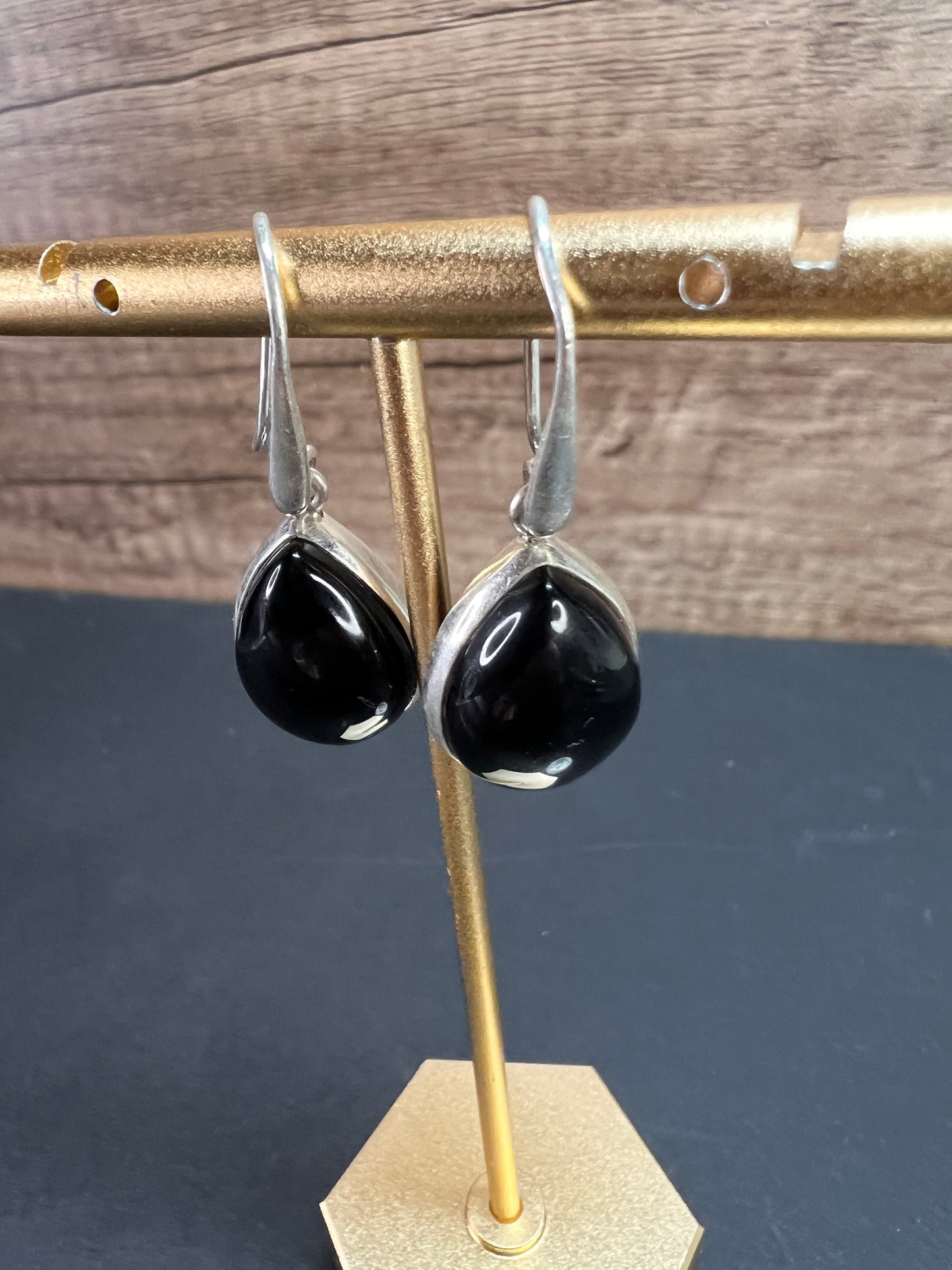 NEW Black onyx sterling silver teardrop earrings 8.12 grams
