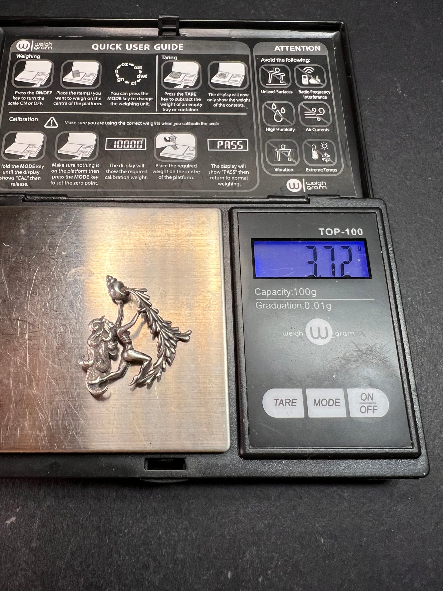 Vintage Sterling Silver Aquarius Water Bearer Zodiac Pendant 3.72g